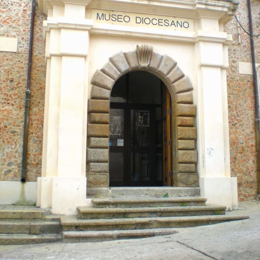 Portale museo diocesano nicotera